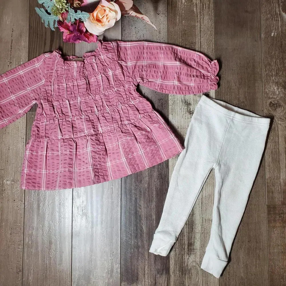 First Impressions Macy's Baby Toddler Girl Size 18m Pink and White Outfit 2 Pcs